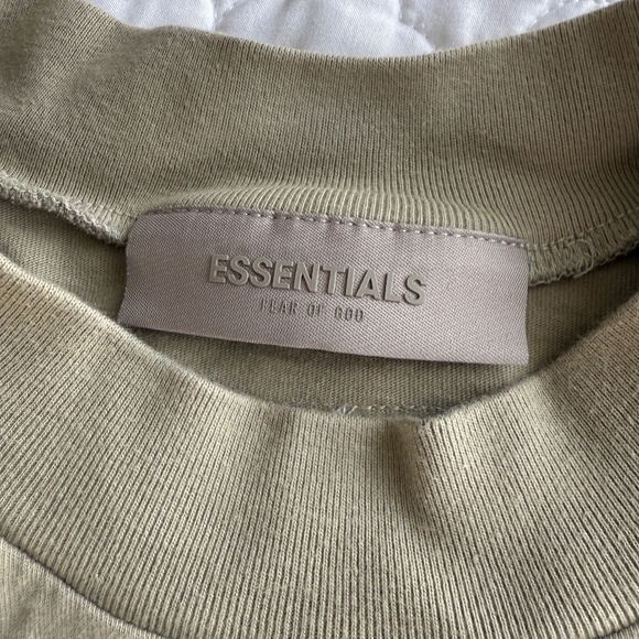 Fear of God Essentials Classic Tee Men's Large - Picture 3 of 6